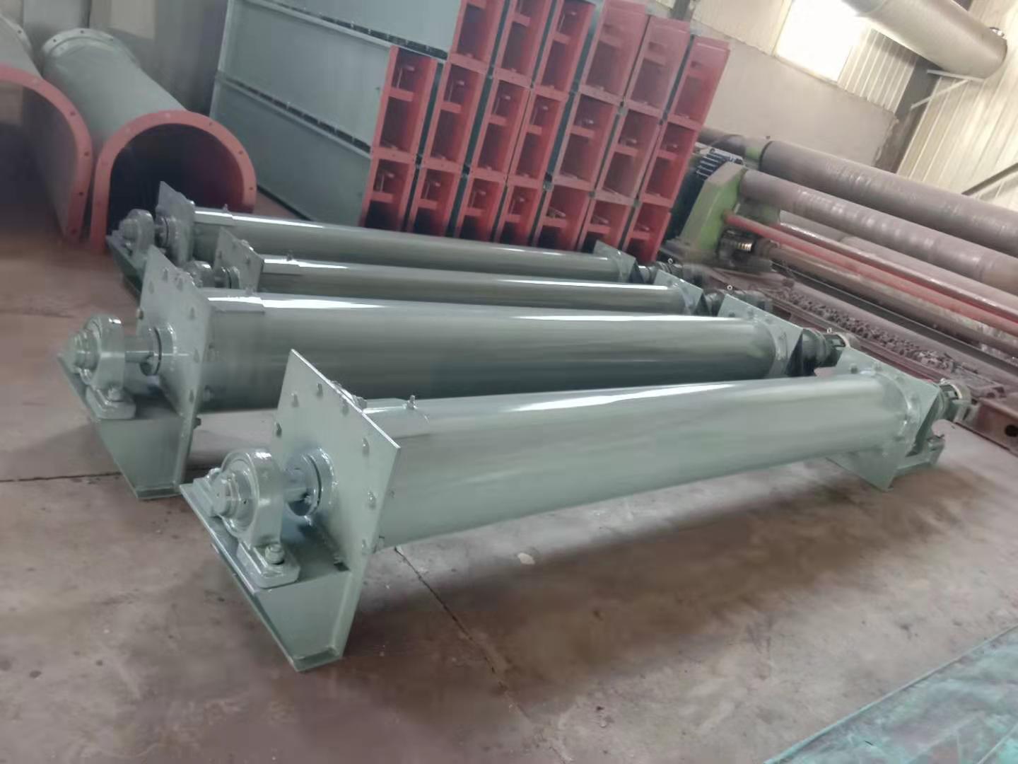 不锈钢螺旋输送机有管式也有U型