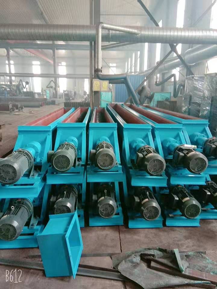 日常维护螺旋输送机上的轴承部件