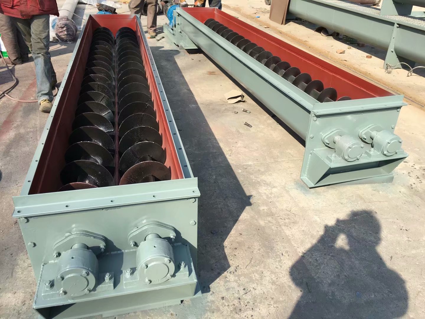 粉尘加湿及叶片的作用